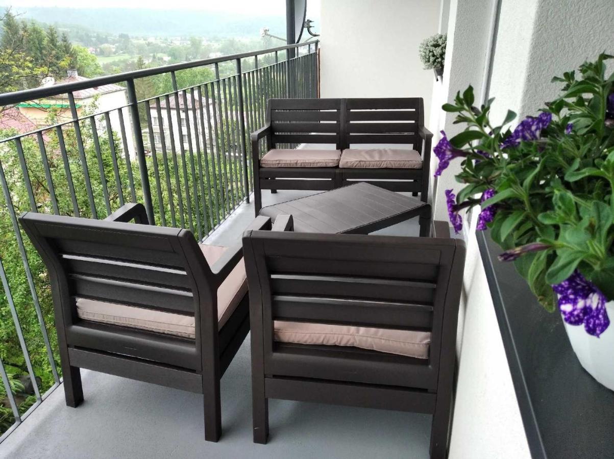 Apartament Julia Apartment Lesko Luaran gambar